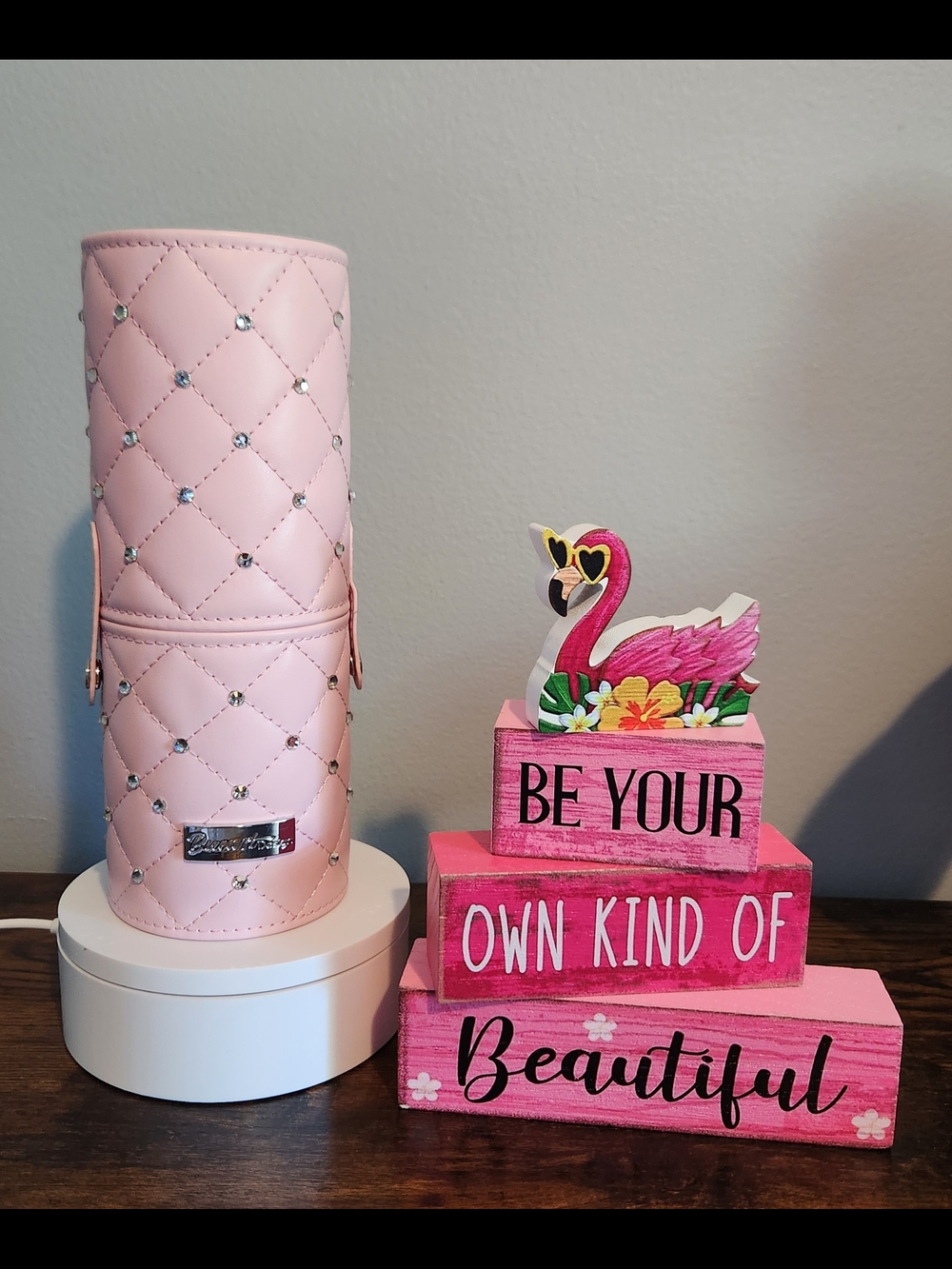 Pink Quilted Rhinestone Makeup Brush Holder W/Brushes - Picture 11 of 11